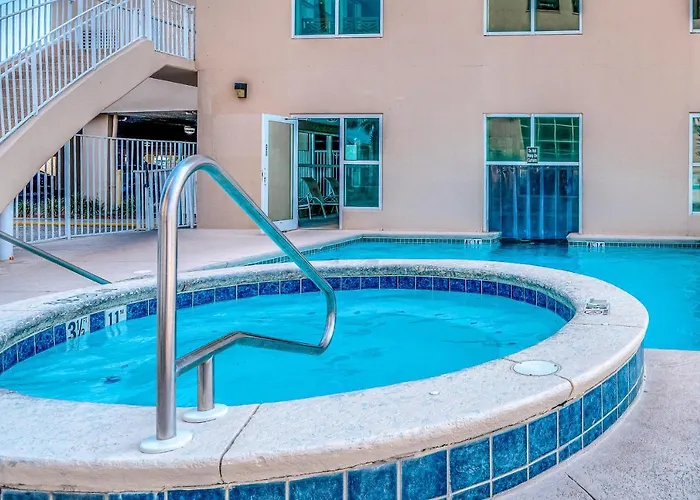 Crystal Shores West 202