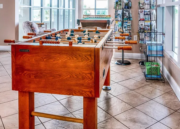 Crystal Shores West 202 Aparthotel Gulf Shores