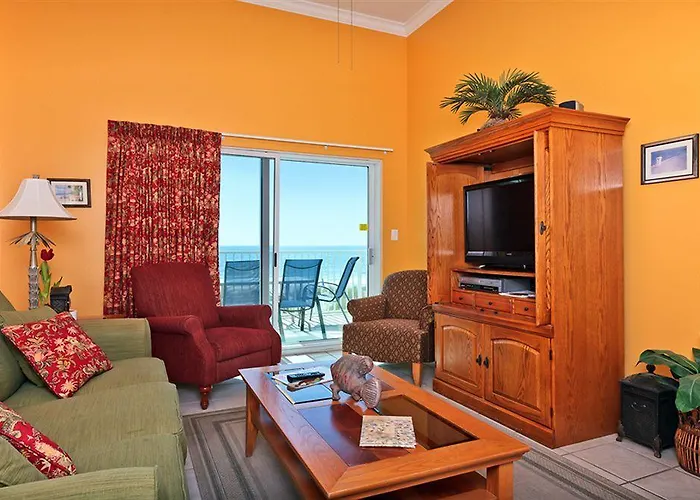 Crystal Shores West 202 Aparthotel