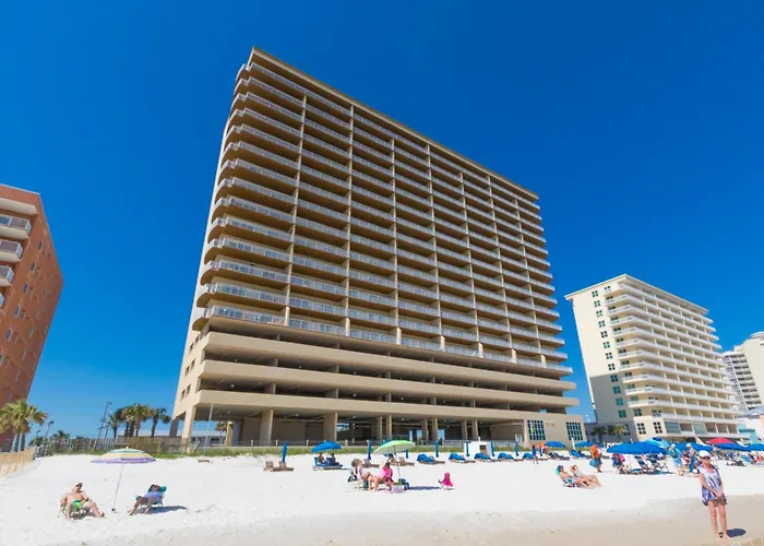 Crystal Shores West 202 Aparthotel