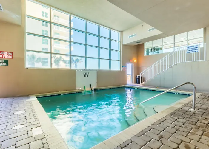 Crystal Shores West 202 Aparthotel Gulf Shores