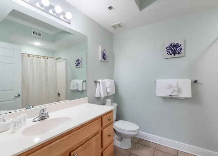 Crystal Shores West 202 Aparthotel Gulf Shores