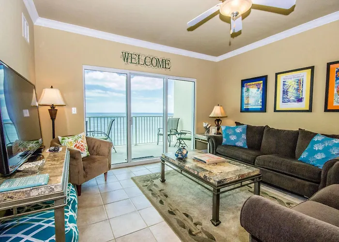 Aparthotel Crystal Shores West 202